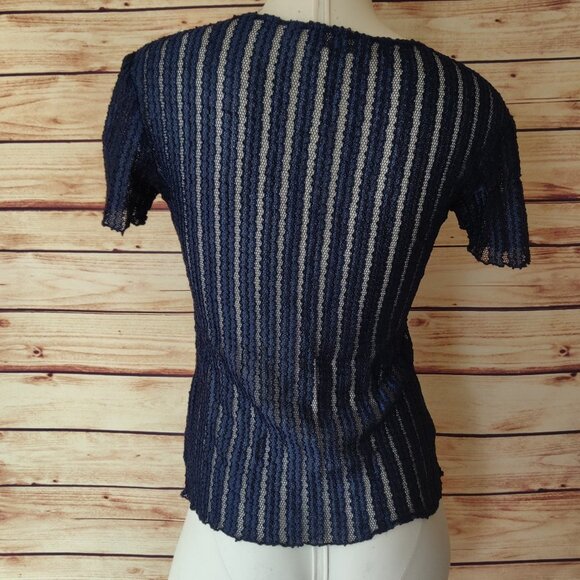 Vintage Blue Lace Open Back Tee - Picture 2 of 4